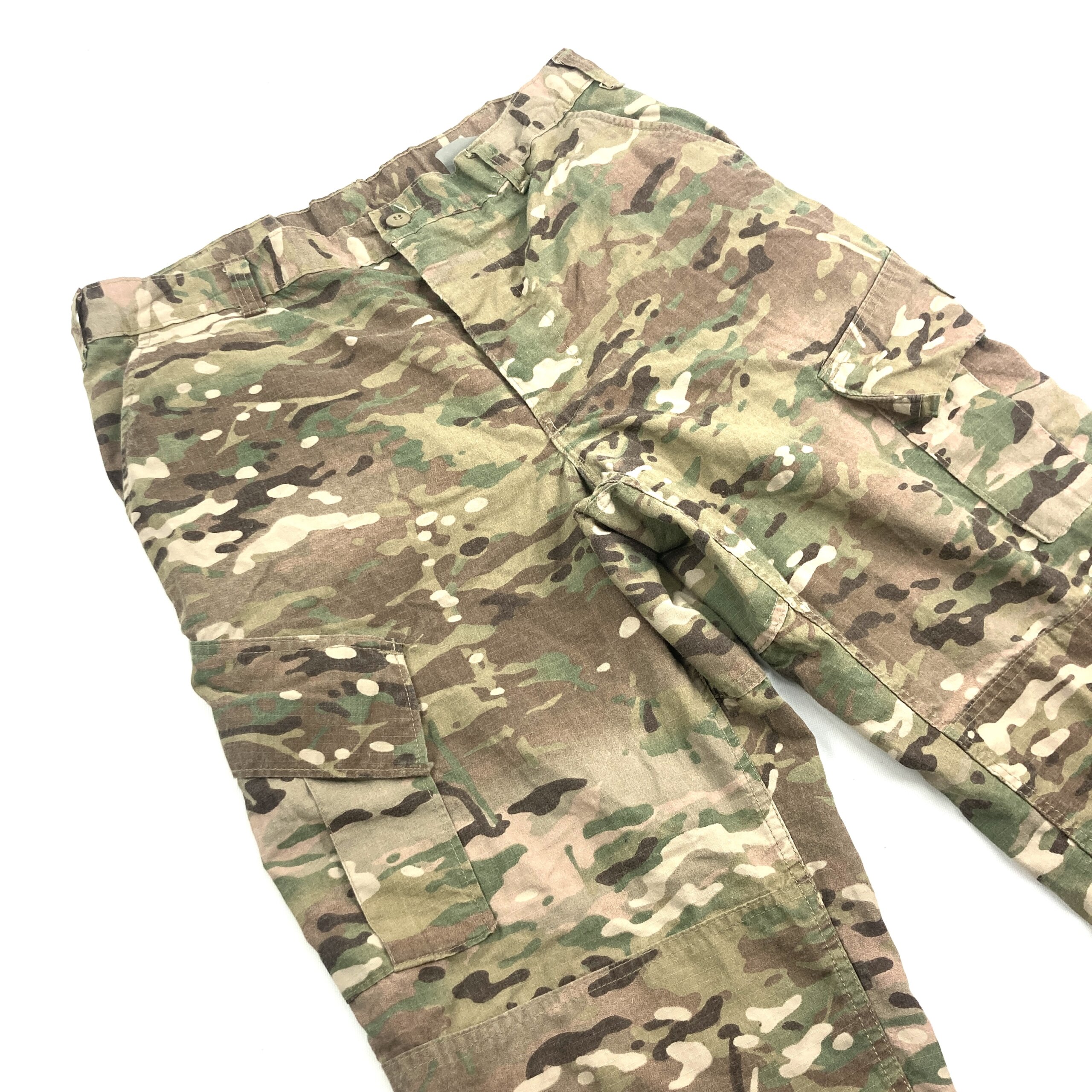 未使用品　米軍実物　US ARMY FR COMBAT PANT MEDIUM US Army FRACU Multicam Pants [Army Issue]