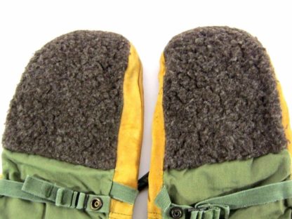 Pre-Owned Arctic Extreme Cold Weather Mittens & Liner Set, USGI ECW Gloves
