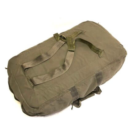 There carrying straps and shoulder strap make it easy to carry this duffel by hand as well as on your back.