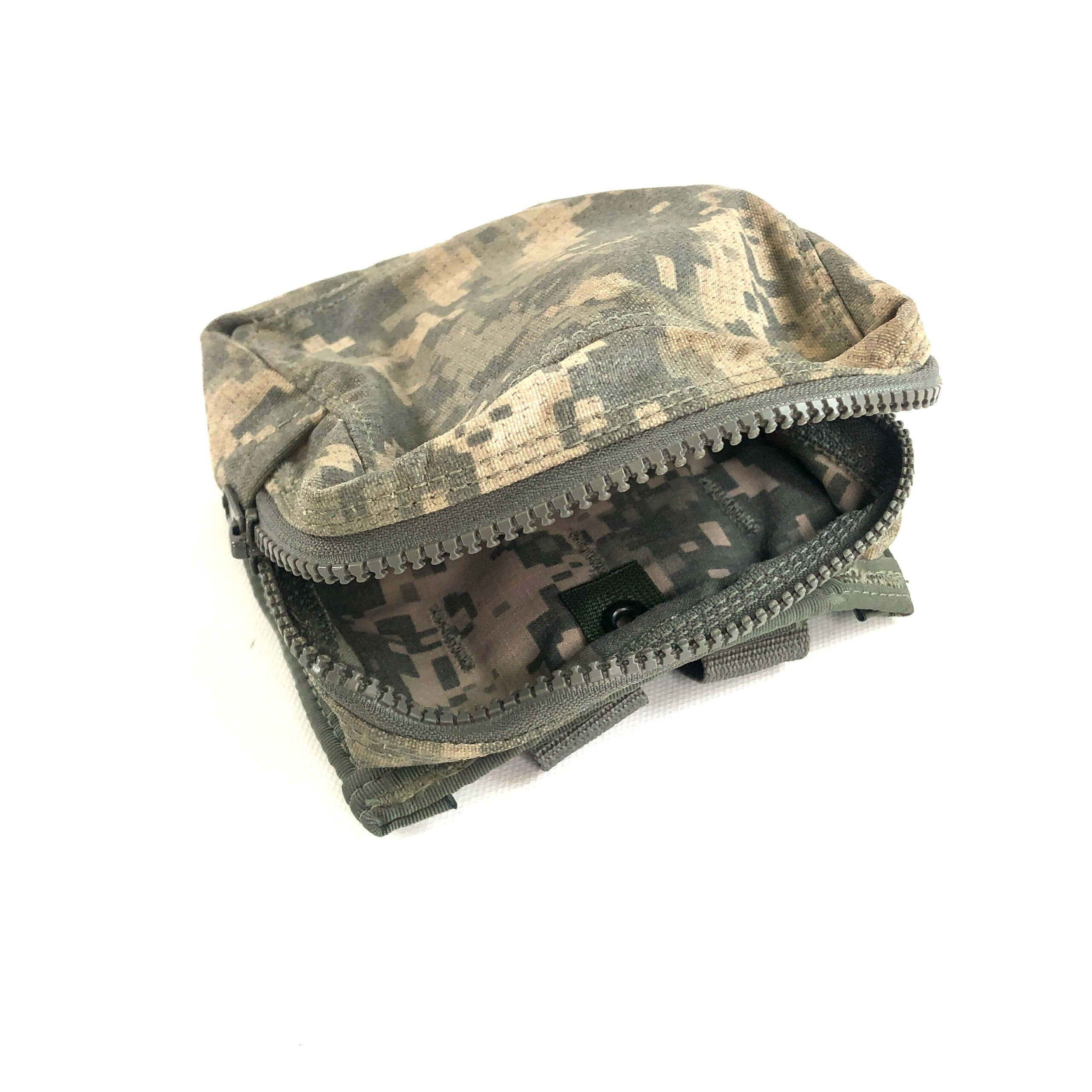 MOLLE US Army Air Warrior Pouch FR DEFECT 2  Multicam Multipurpose Pouches 
