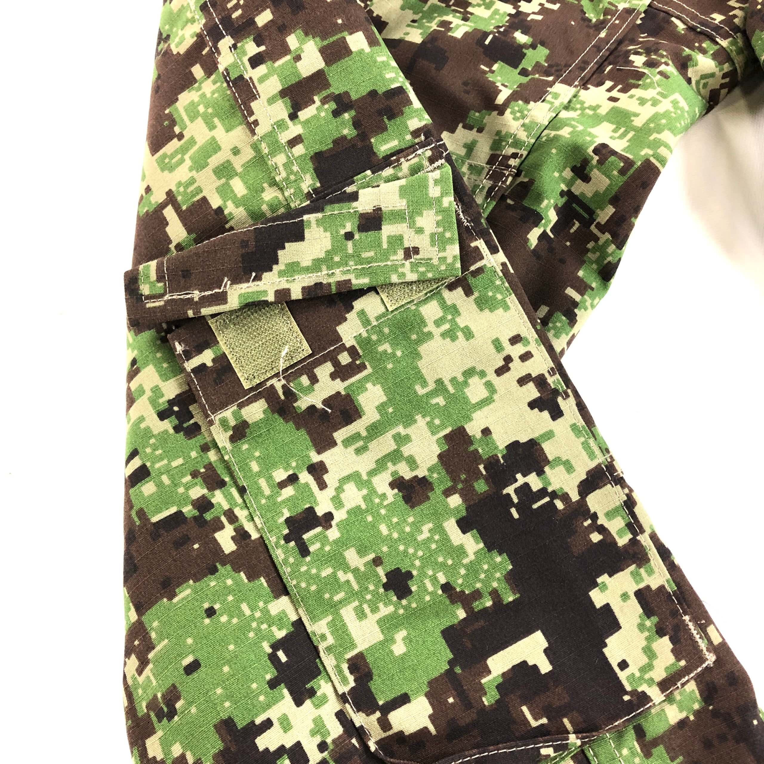 CAMOUFLAGED COMBAT ARMY CARGO TROUSERS sz 32 forest DPM