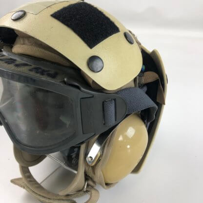 米軍　実物　FLIGHT DECK CREWMAN'S HELMETS ① Flight Deck Crewman's Helmet [Genuine US Military Issue]