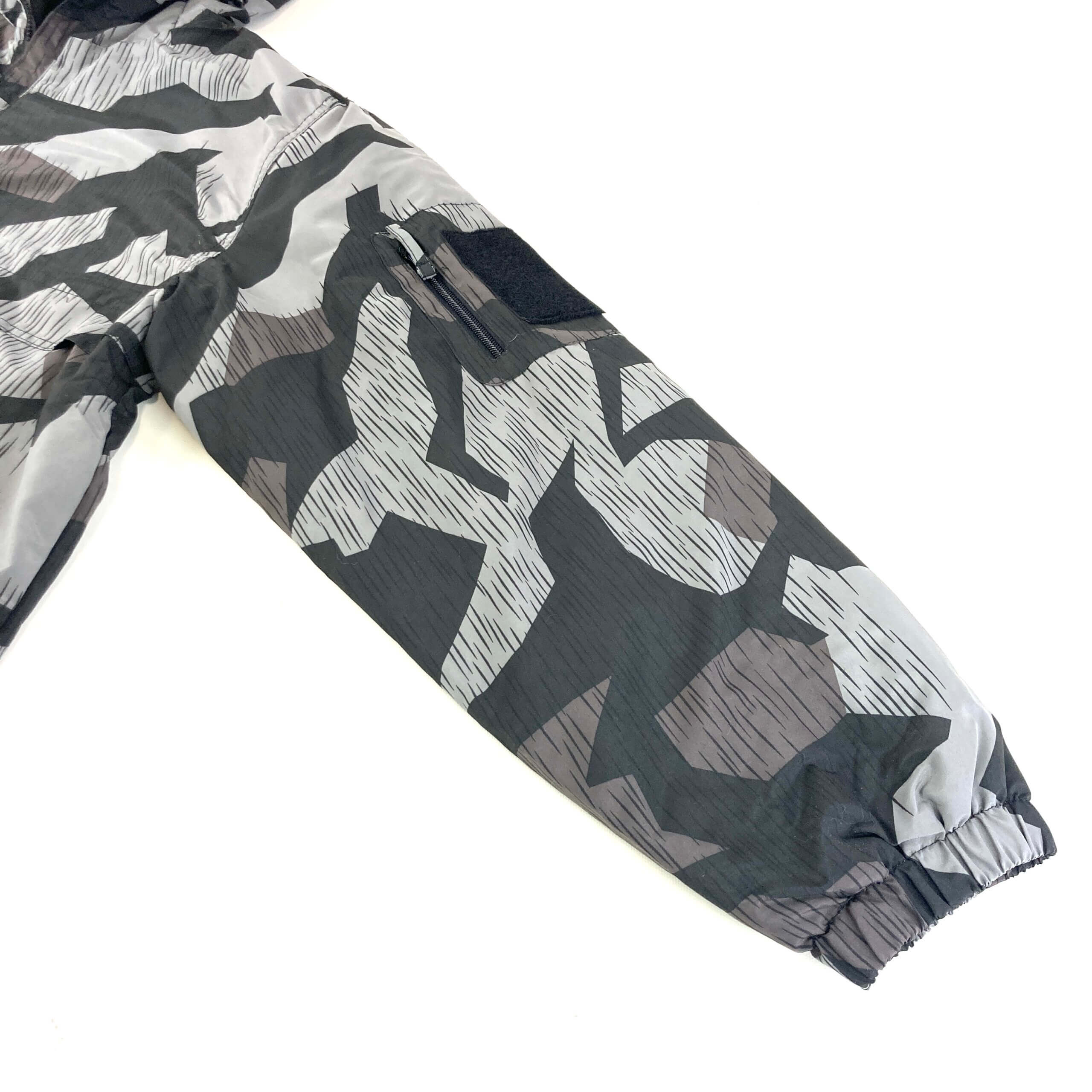 迷彩LAKE CAMO yeseyesee® :: Zephyros Windbreaker Camo