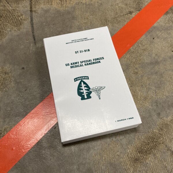 US Army Special Forces Medical Handbook, ST3191B Manual Venture Surplus