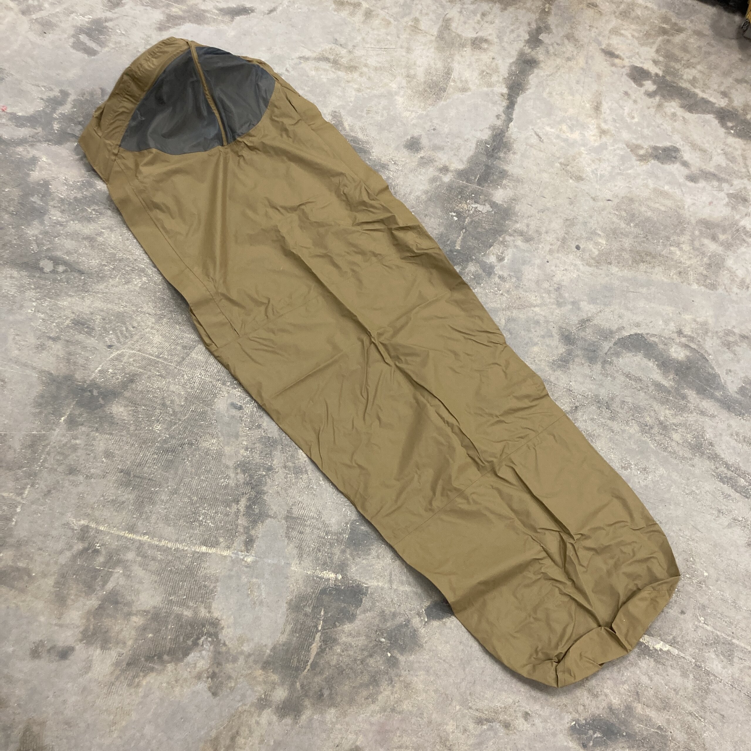 米軍　実物　USMC IMPROVED BIVY COVER GORE−TEX USMC Improved Bivy Cover | Smith's Surplus