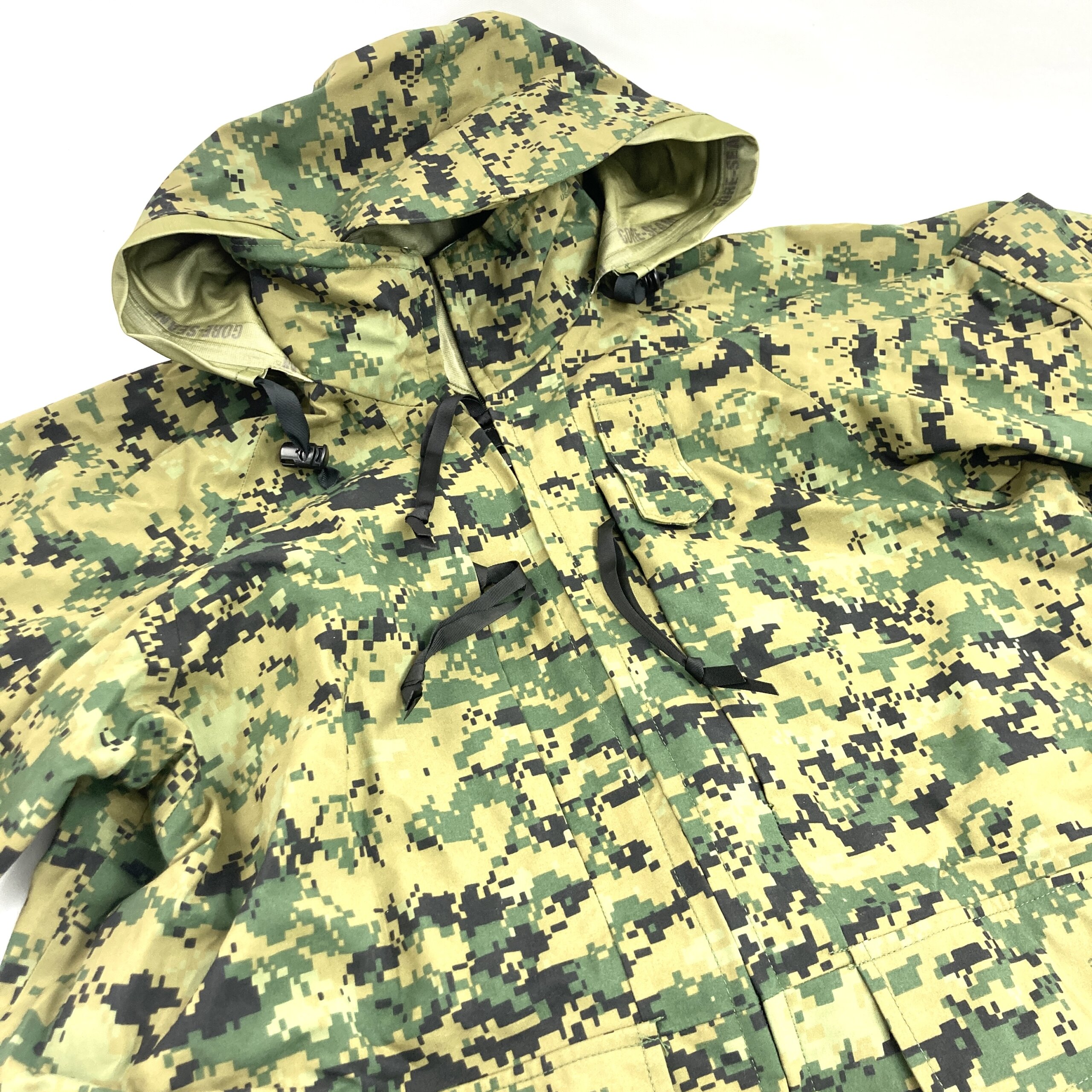 Prototype USMC APECS Parka, Woodland MARPAT - Image 5