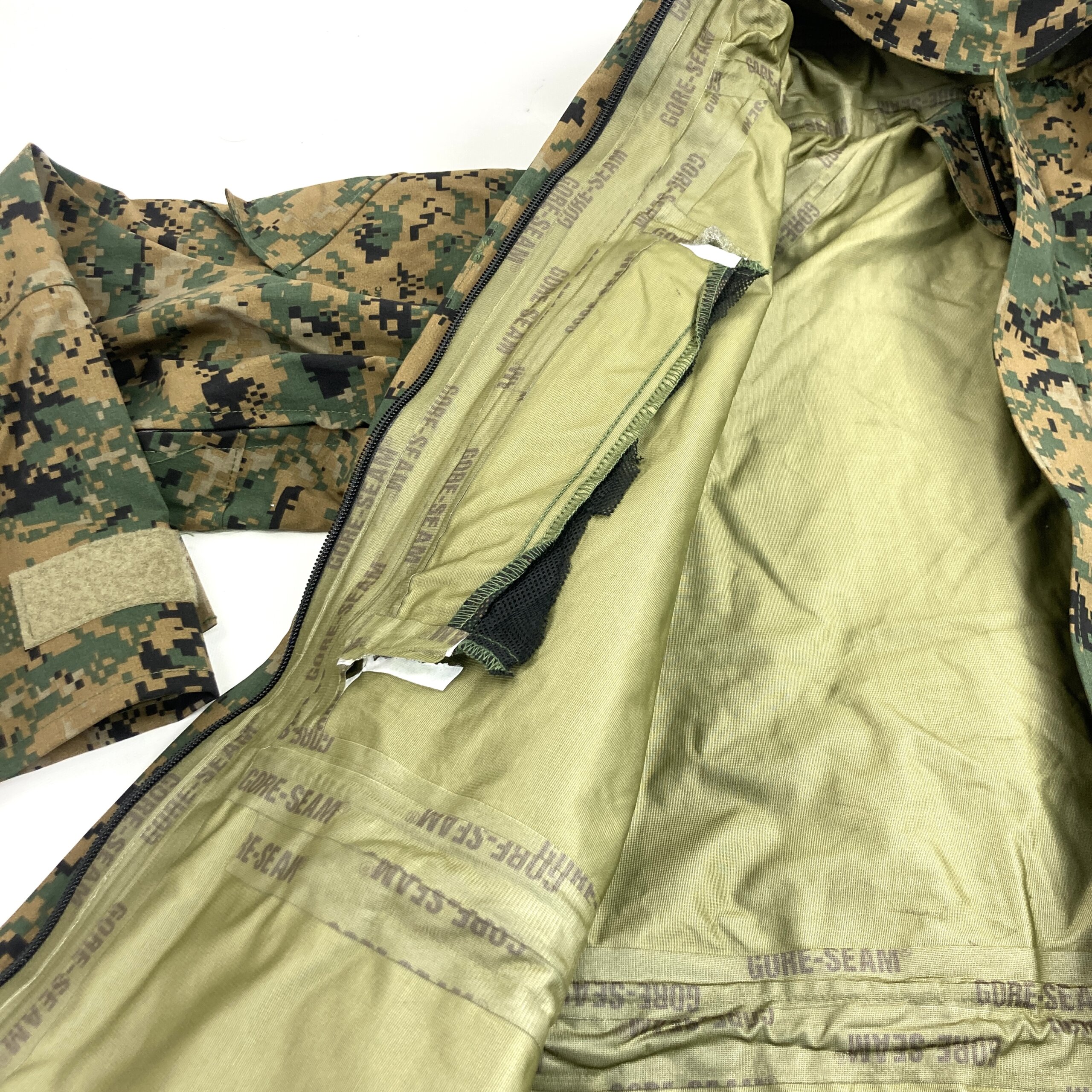 海兵隊　ゴアテックスジャケット USMC 海兵隊 マーパット ゴアテックスパーカー GORE-TEX 米軍放出品の