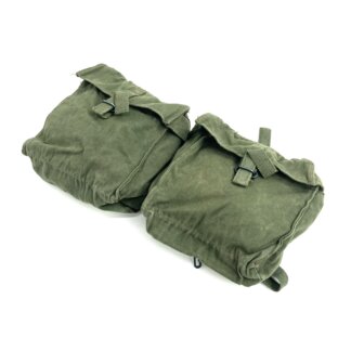 British P58 Kidney Pouches