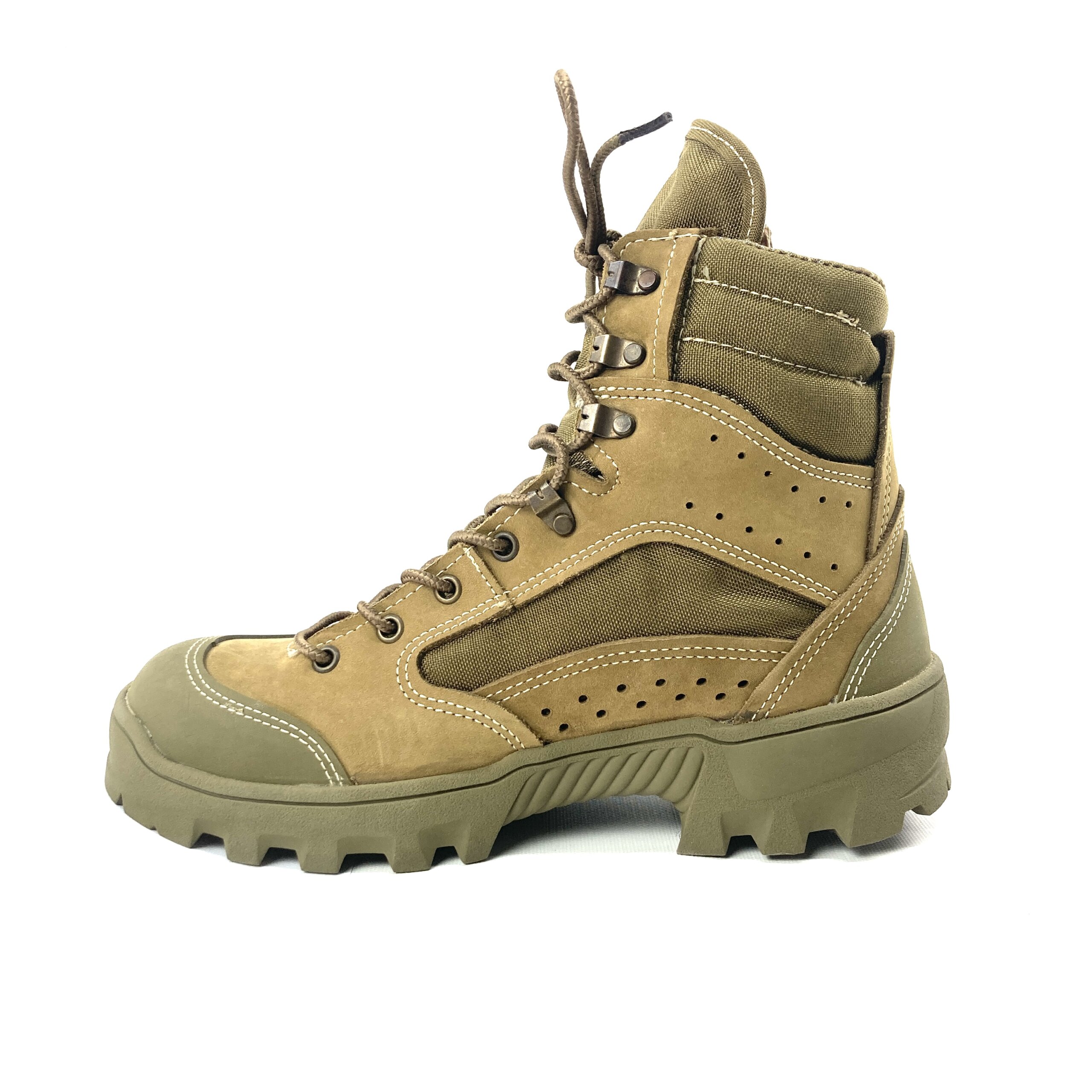 US Army Hot Weather Mountain Combat Boots (MCB), Coyote Brown