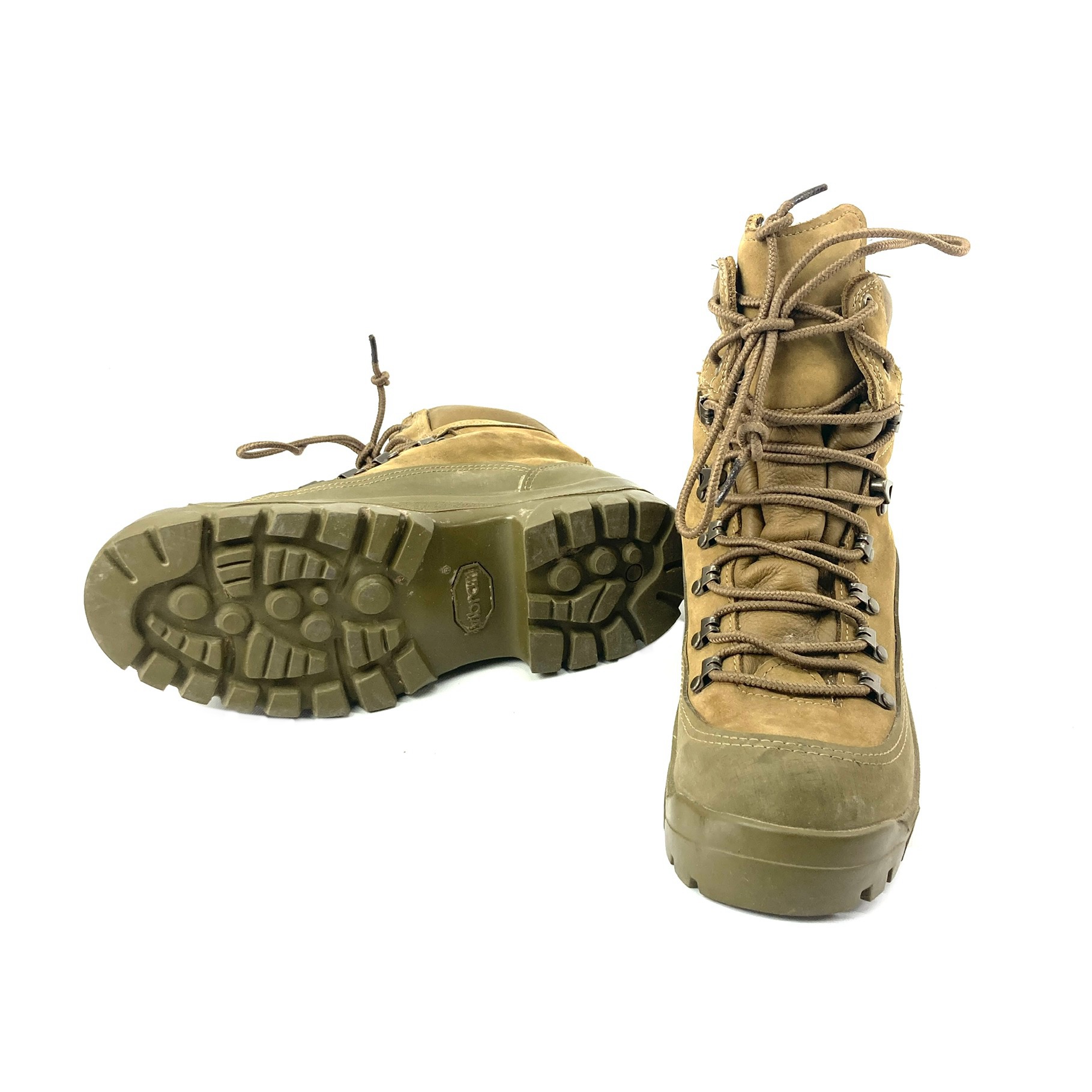 US Army Temperate Weather Mountain Combat Boots (MCB), Coyote