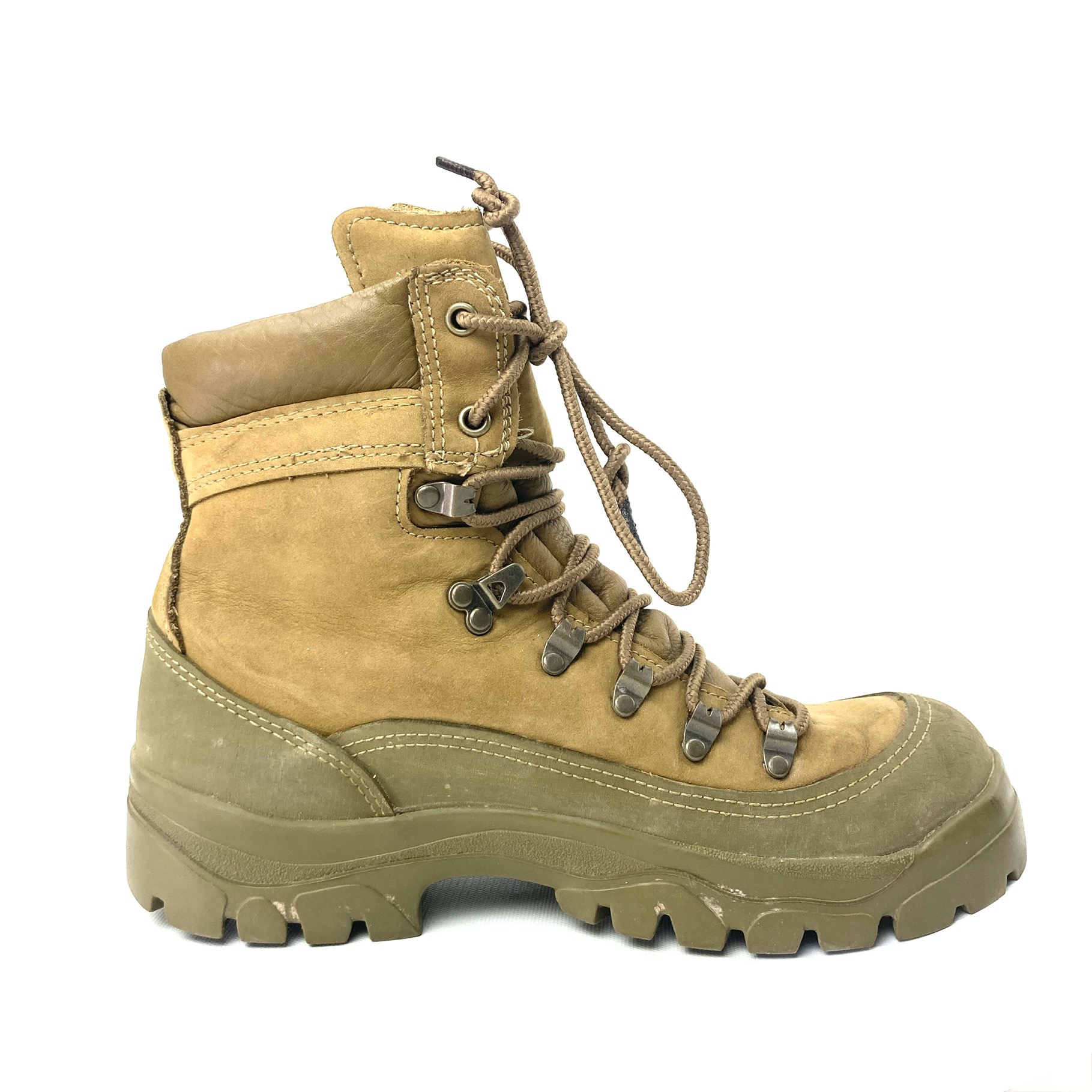 US Army Temperate Weather Mountain Combat Boots (MCB), Coyote