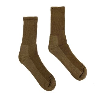 Darn Tough Heavyweight Socks with Full Cushion, Coyote Brown
