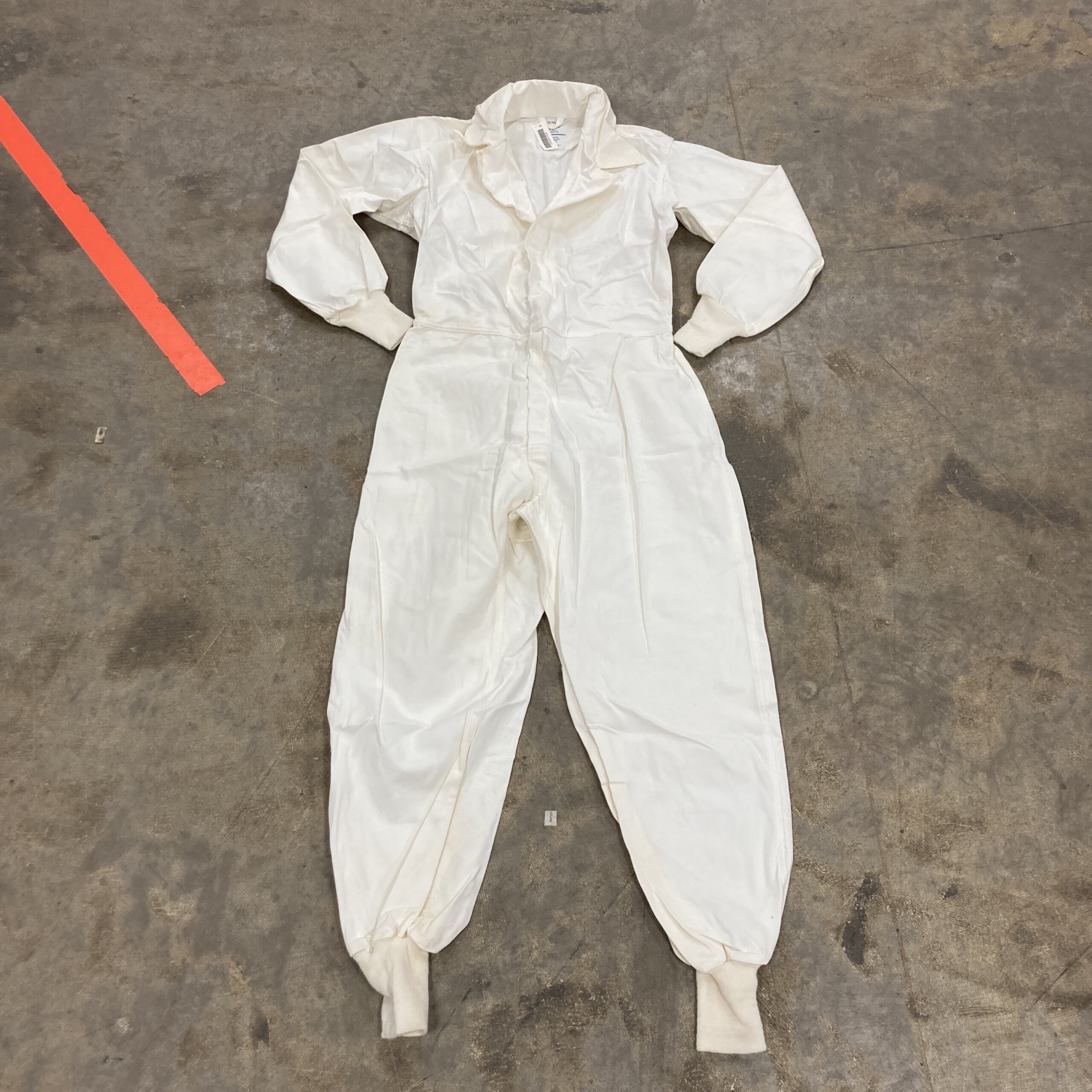 30〜40s WWII White COVERALLS 大戦 カバーオール 白 USGI 100% Cotton Sateen Coveralls, White - Venture Surplus