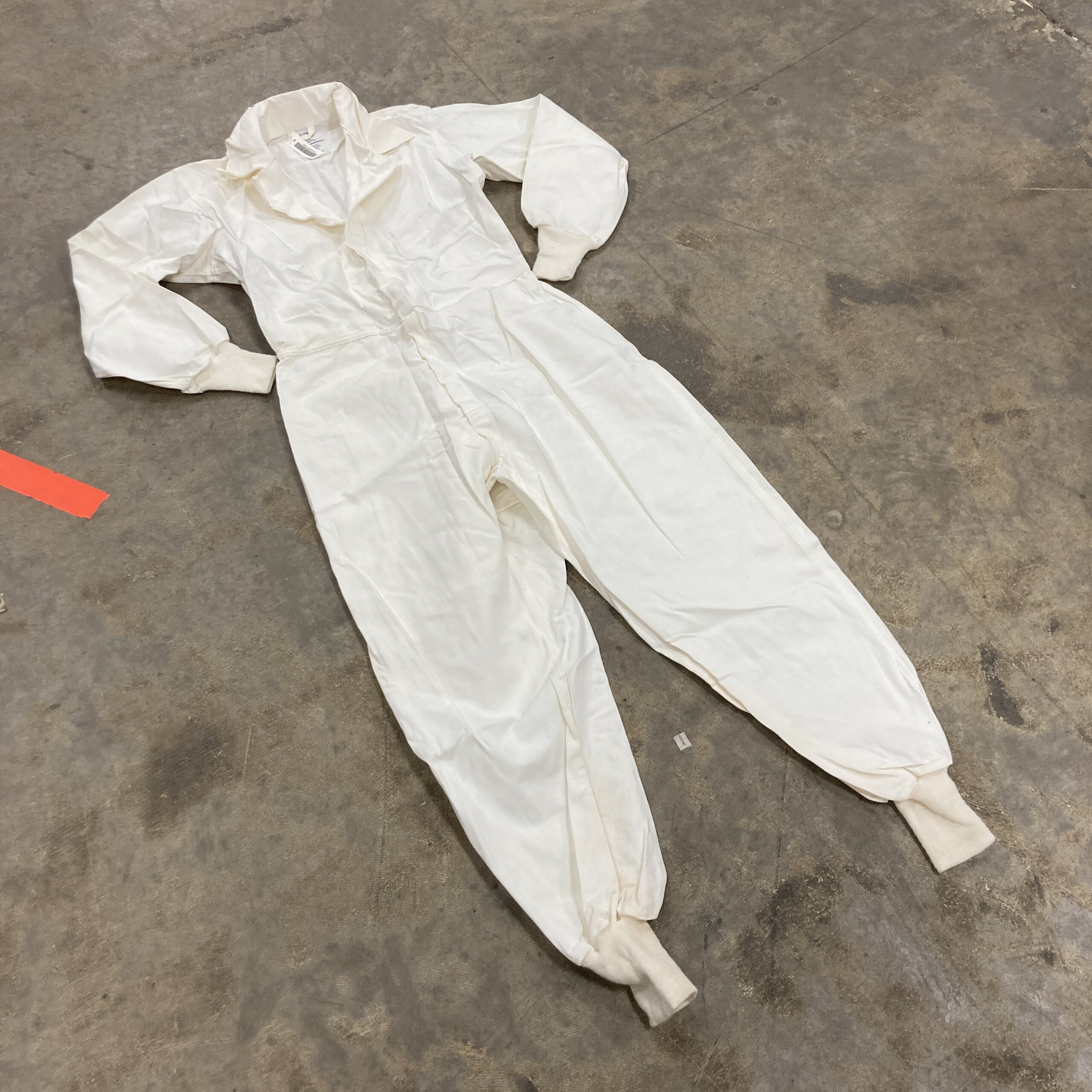30〜40s WWII White COVERALLS 大戦 カバーオール 白 USGI 100% Cotton Sateen Coveralls, White - Venture Surplus